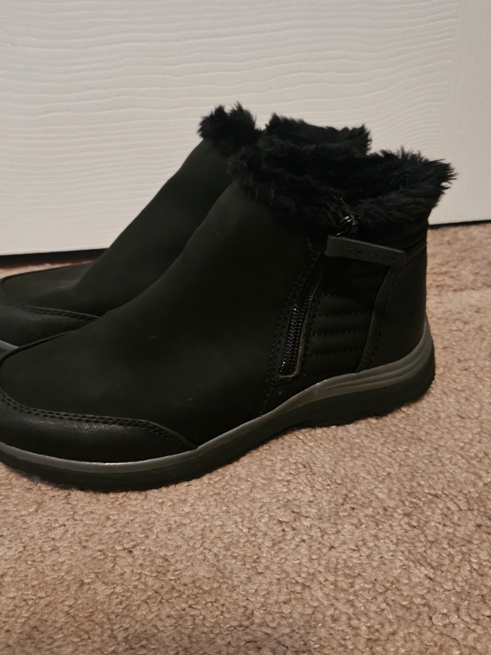 Women's Black Faux-Fur Trim Ankle Booties